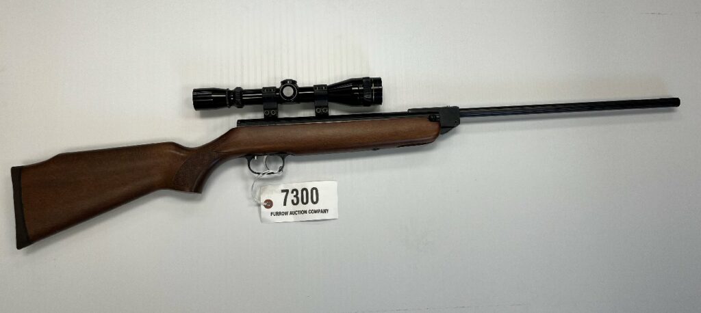 ONLINE ONLY ABSOLUTE AUCTION: PISTOLS & RIFLES
