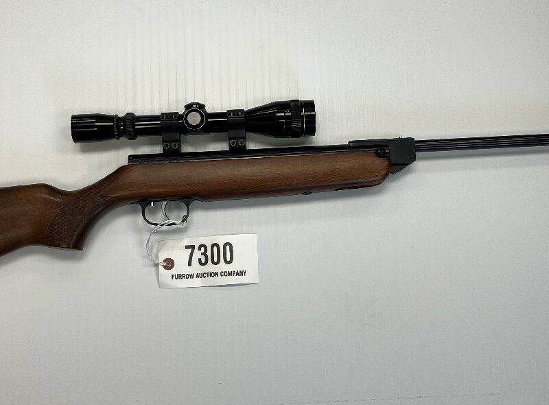 ONLINE ONLY ABSOLUTE AUCTION: PISTOLS & RIFLES