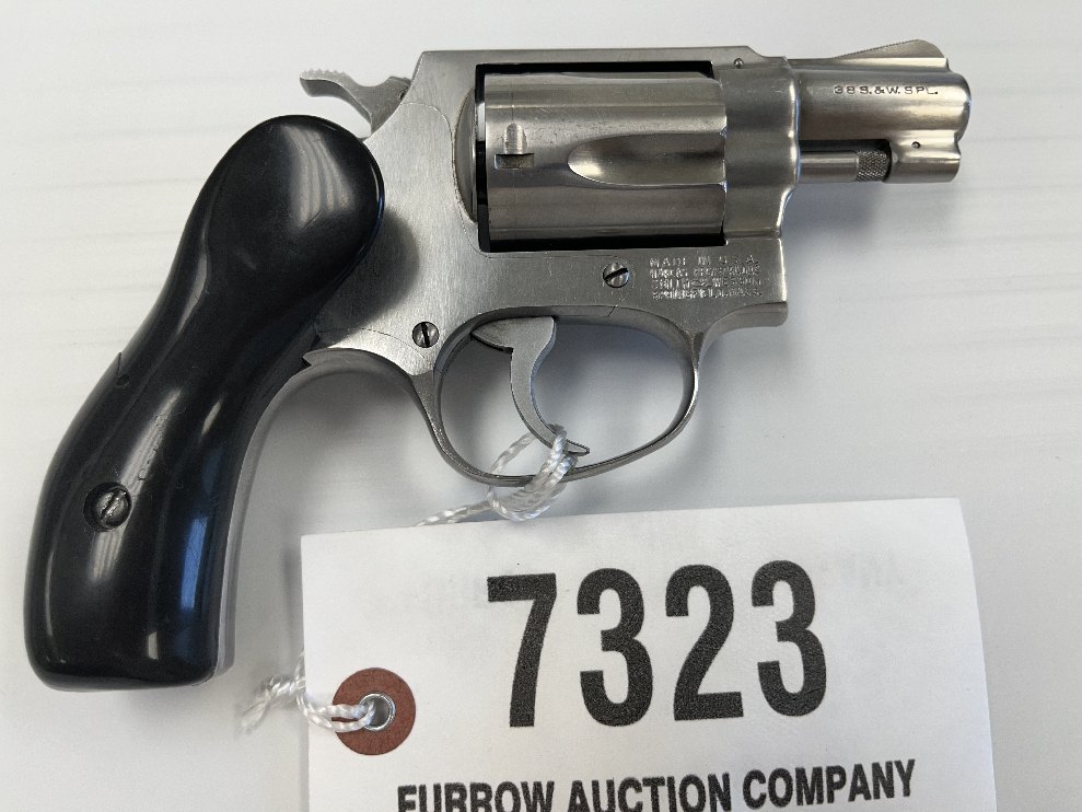 ONLINE ONLY ABSOLUTE AUCTION: PISTOLS & RIFLES