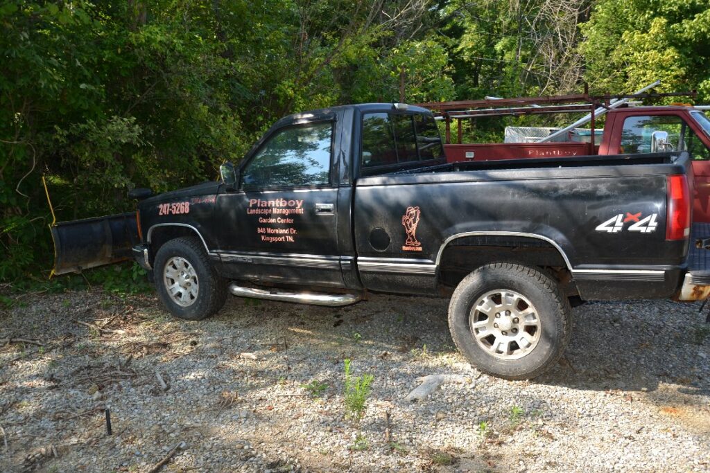 LIVE & ONLINE ABSOLUTE AUCTION: LANDSCAPING EQUIPMENT, INVENTORY, TOOLS & TRUCKS