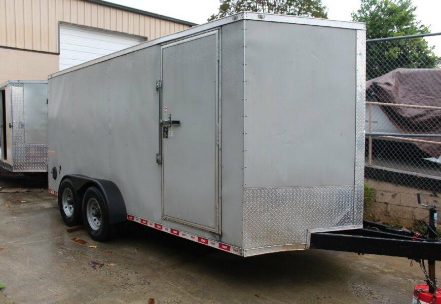 LIVE AND ONLINE ABSOLUTE AUCTION: SERVICE TRUCKS, VEHICLES AND EQUIPMENT