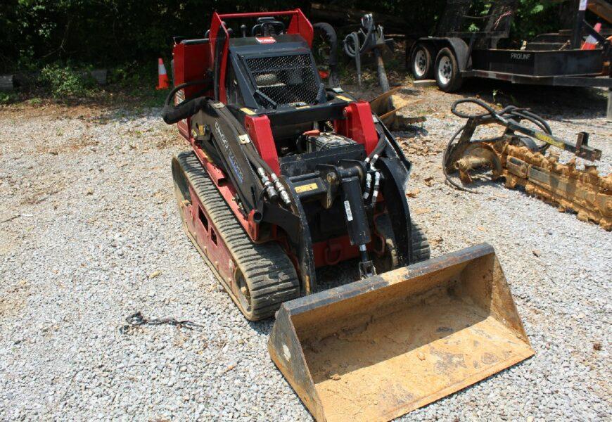 LIVE AND ONLINE ABSOLUTE AUCTION: SERVICE TRUCKS, VEHICLES AND EQUIPMENT