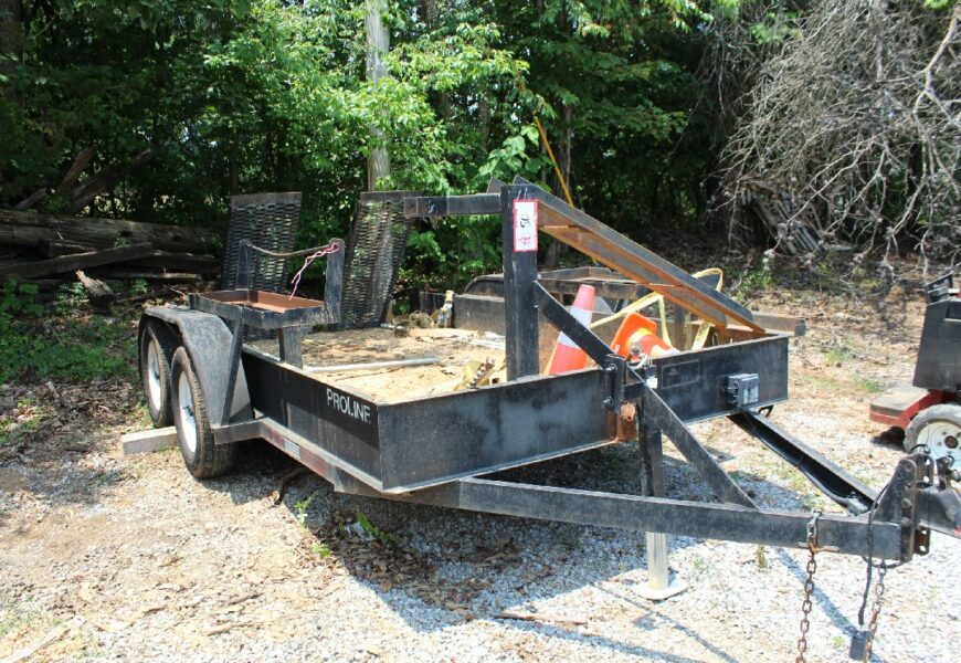 LIVE AND ONLINE ABSOLUTE AUCTION: SERVICE TRUCKS, VEHICLES AND EQUIPMENT