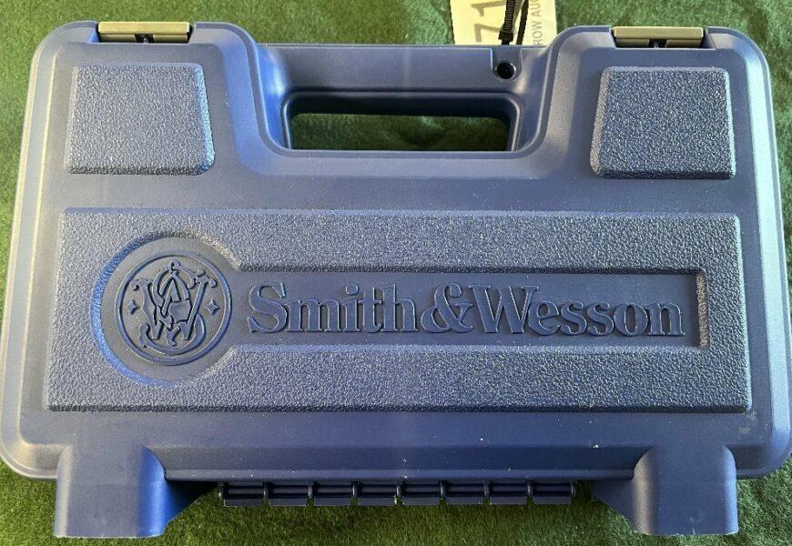 ABSOLUTE ONLINE ONLY AUCTION: HANDGUNS, RIFLES & AMMUNITION