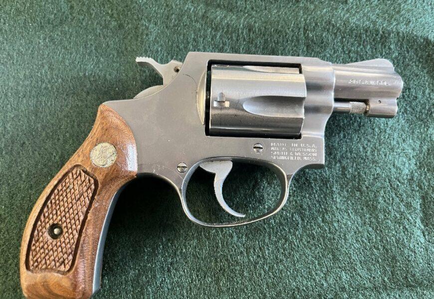 ABSOLUTE ONLINE ONLY AUCTION: HANDGUNS, RIFLES & AMMUNITION