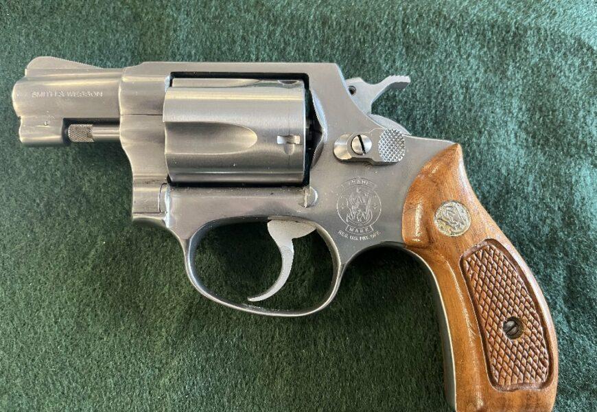 ABSOLUTE ONLINE ONLY AUCTION: HANDGUNS, RIFLES & AMMUNITION