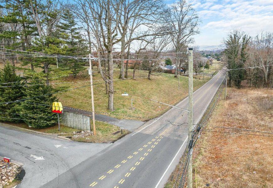 ABSOLUTE REAL ESTATE AUCTION: 2.11 ACRE COMMERCIAL DEVELOPMENT