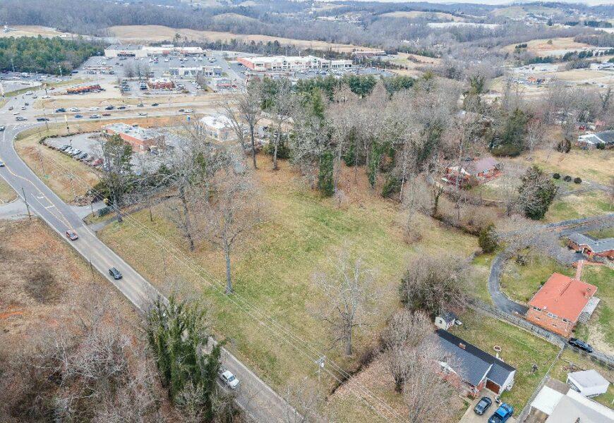 ABSOLUTE REAL ESTATE AUCTION: 2.11 ACRE COMMERCIAL DEVELOPMENT