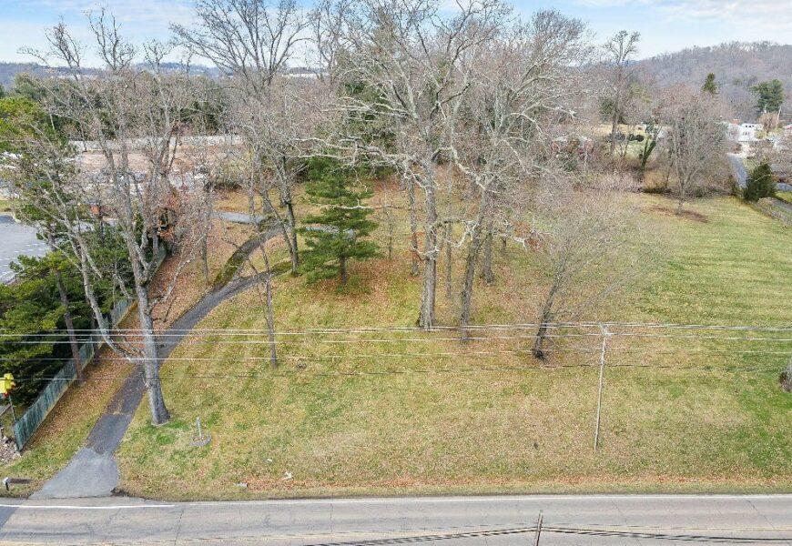 ABSOLUTE REAL ESTATE AUCTION: 2.11 ACRE COMMERCIAL DEVELOPMENT