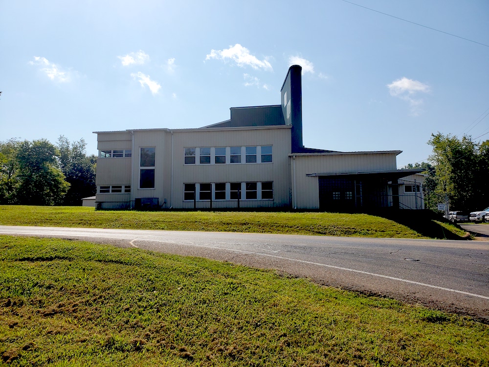 ABSOLUTE REAL ESTATE & EQUIPMENT AUCTION 1616 Maryville Pk