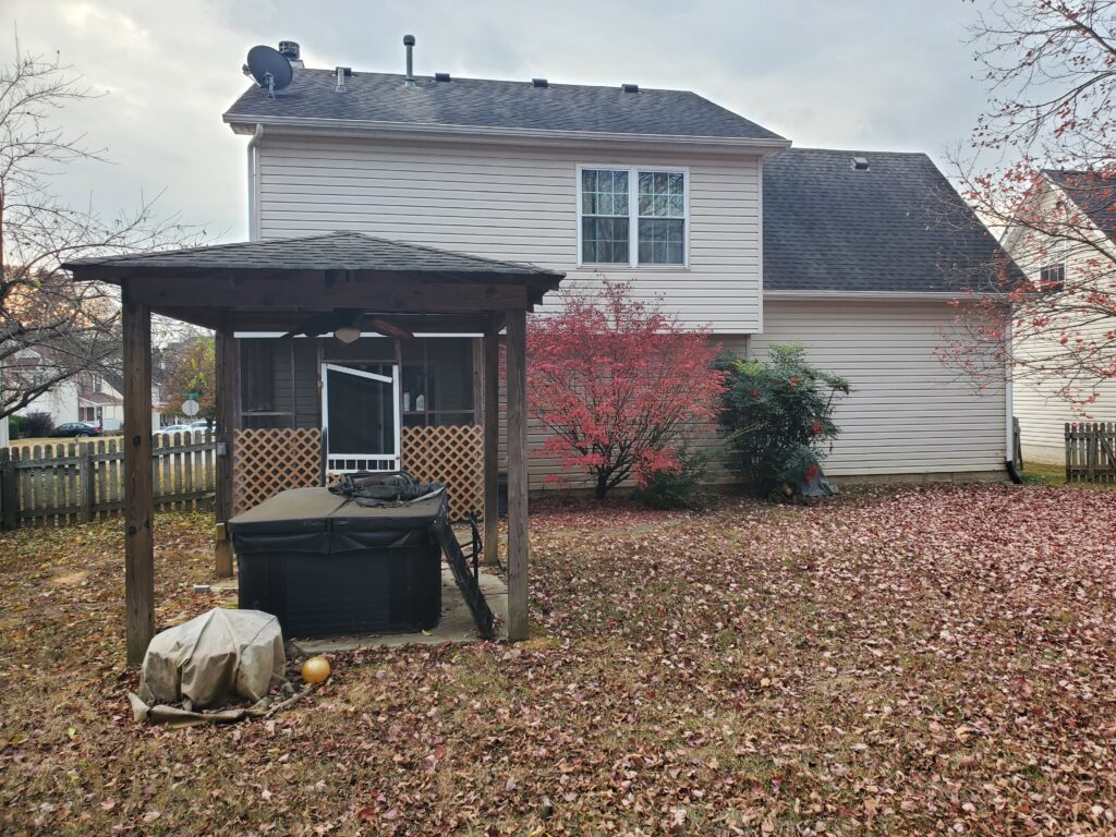 REAL ESTATE AUCTION in Knoxville - Subject to Court Confirmation