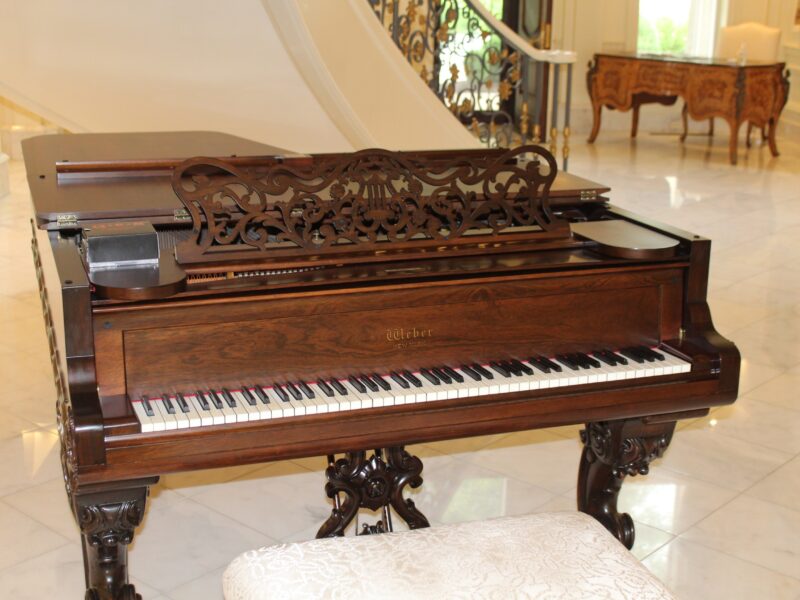 ABSOLUTE ON-LINE ONLY PERSONAL PROPERTY AUCTION OF VILLA COLLINA, KNOXVILLE, TN