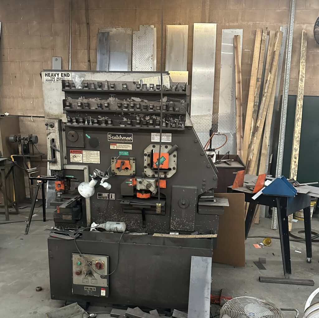 ONLINE ONLY ABSOLUTE AUCTION METALWORKING EQUIPMENT Furrow Auction