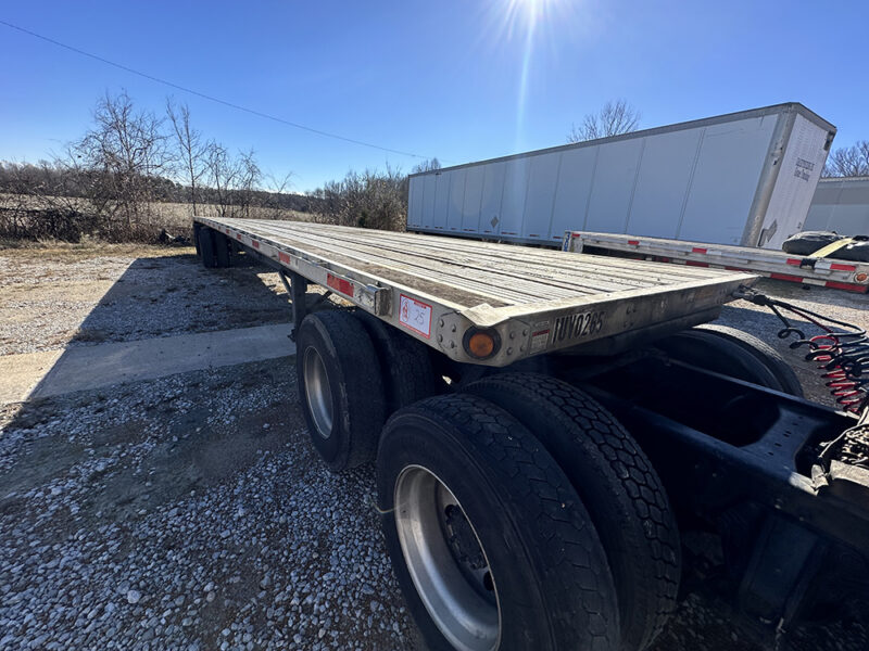 ONLINE ONLY: ROAD TRUCK TRACTORS & TRAILERS