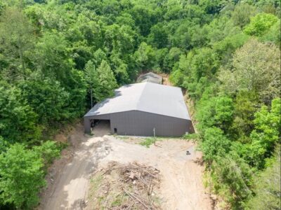ABSOLUTE REAL ESTATE ONLINE ONLY AUCTION: 22,500 SF WAREHOUSE ON 5.12 ACRES IN SEVIER COUNTY, TN