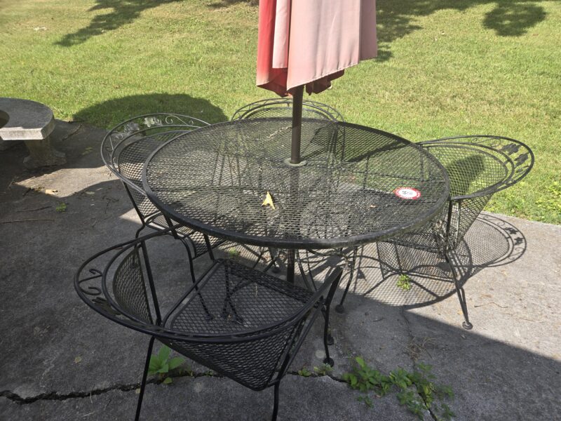ONLINE ONLY ABSOLUTE AUCTION: PERSONAL PROPERTY FROM THE ESTATE OF EVELYN McALLISTER-FORTSON