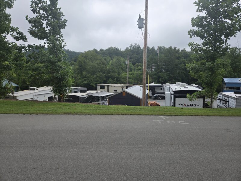 REAL ESTATE ONLINE ONLY ABSOLUTE AUCTION: LOT IN LAKE NORRIS LANDING