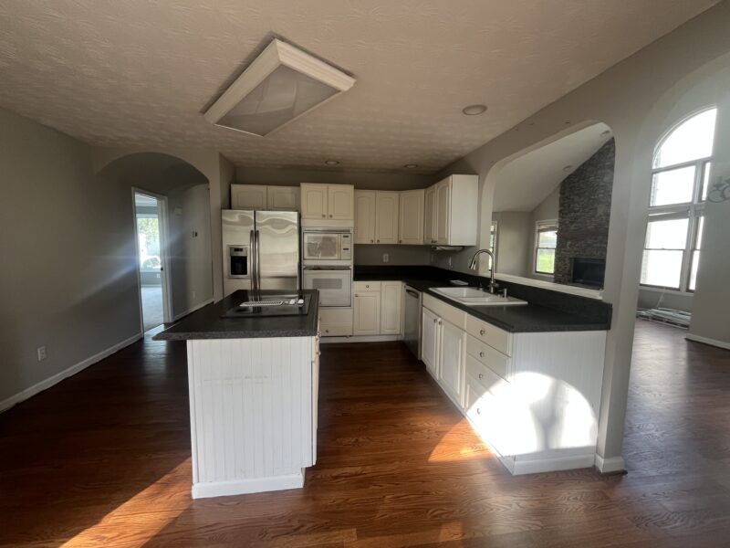 REAL ESTATE ONLINE ONLY AUCTION: SINGLE FAMILY HOME IN WEST KNOXVILLE