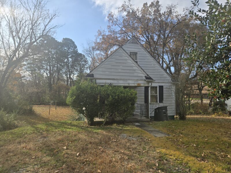 REAL ESTATE AUCTION SUBJECT TO COURT CONFIRMATION: Single Family Home in Athens, TN