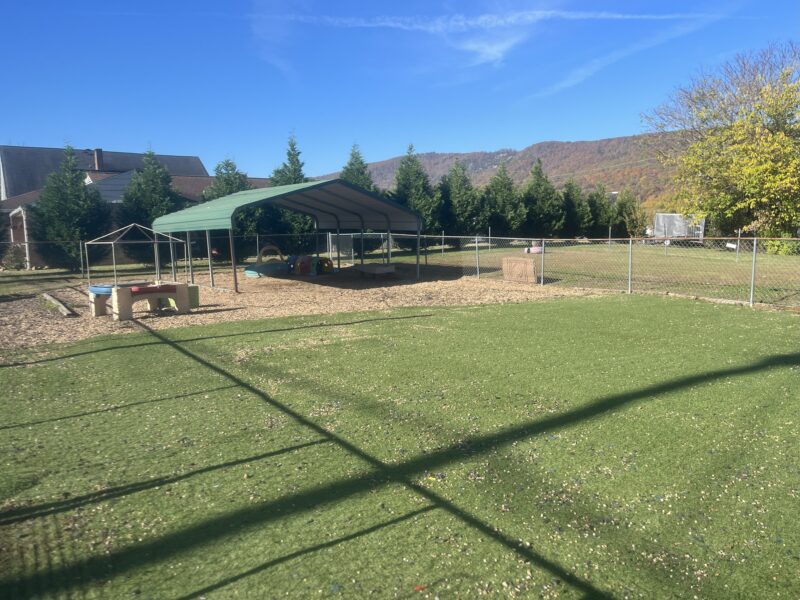 REAL ESTATE ONLINE ONLY AUCTION: 3600 SF Commercial Building in Rockwood, TN