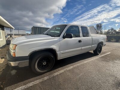 ONLINE AUCTION: 2003 Chevrolet Silverado 1500 in Knoxville, TN