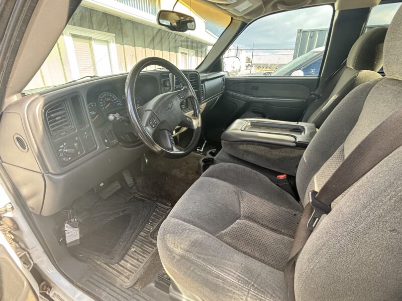 ONLINE AUCTION: 2003 Chevrolet Silverado 1500 in Knoxville, TN