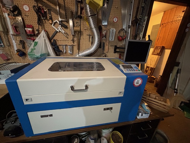 ONLINE AUCTION: Personal Property from Estate in Loudon, TN