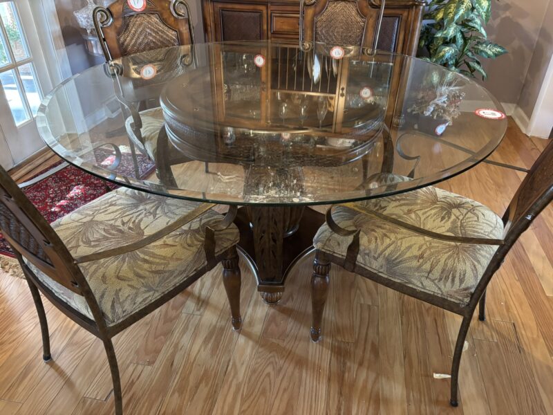 ONLINE AUCTION: Personal Property from Living Estate of Victor F. Duggins, Jr. in Knoxville, TN