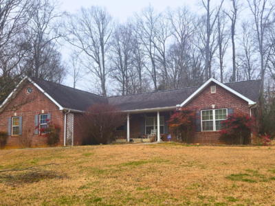 REAL ESTATE AUCTION SUBJECT TO COURT CONFIRMATION: All Brick Home in Seymour, TN