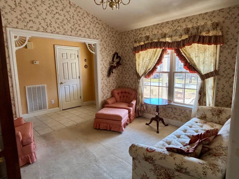 REAL ESTATE AUCTION SUBJECT TO COURT CONFIRMATION: All Brick Home in Seymour, TN