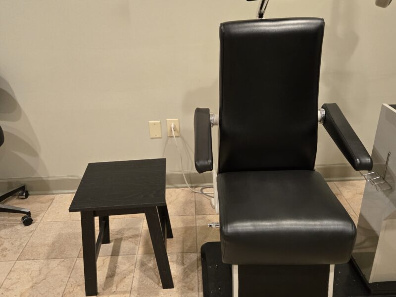 ONLINE ABSOLUTE AUCTION: Lasik Laser Machine, Eyecare Equipment & Furnishings from Tennessee Lasik, Bankruptcy Case No. 3:26-bk-30171-SHB