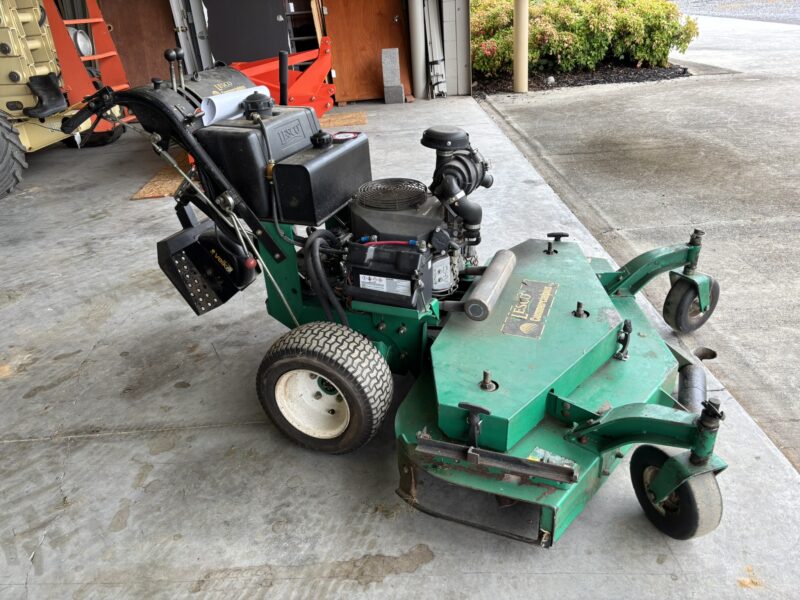 ONLINE ONLY ABSOLUTE AUCTION: Surplus Construction Equipment & Building Materials in Powell, TN