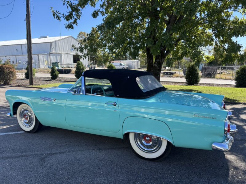 ONLINE ABSOLUTE AUCTION: 1955 Ford Thunderbird Convertible – Thunderbird Blue – 292 V8 – Automatic