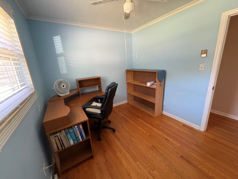 ONLINE ABSOLUTE REAL ESTATE AUCTION: Single Family Home in South Knoxville