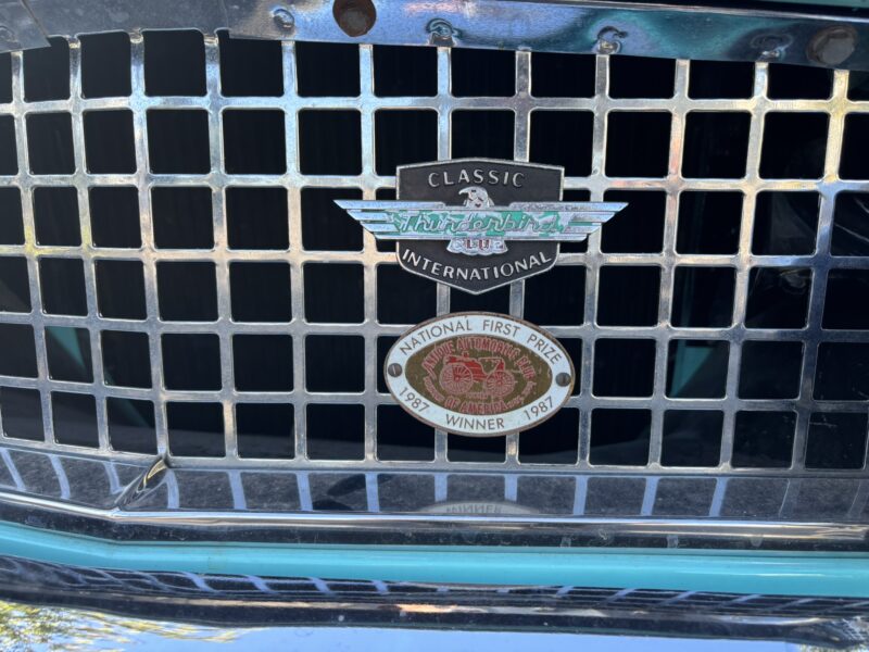 ONLINE ABSOLUTE AUCTION: 1955 Ford Thunderbird Convertible – Thunderbird Blue – 292 V8 – Automatic