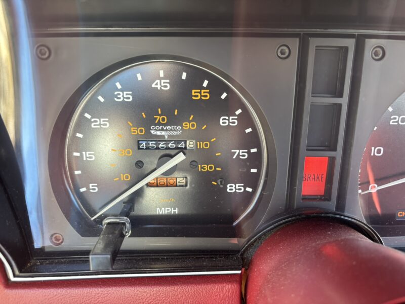 ONLINE ABSOLUTE AUCTION: 1981 CHEVROLET CORVETTE CS SPORT COUPE