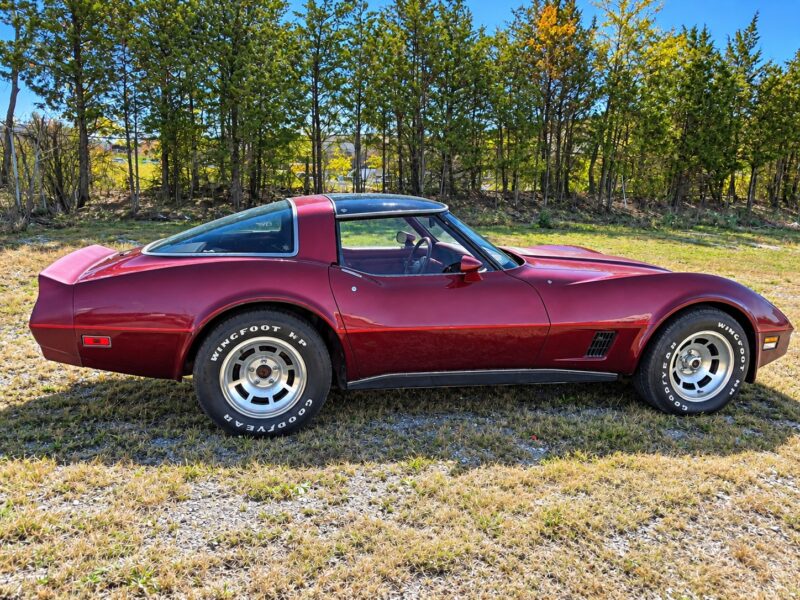 ONLINE ABSOLUTE AUCTION: 1981 CHEVROLET CORVETTE CS SPORT COUPE